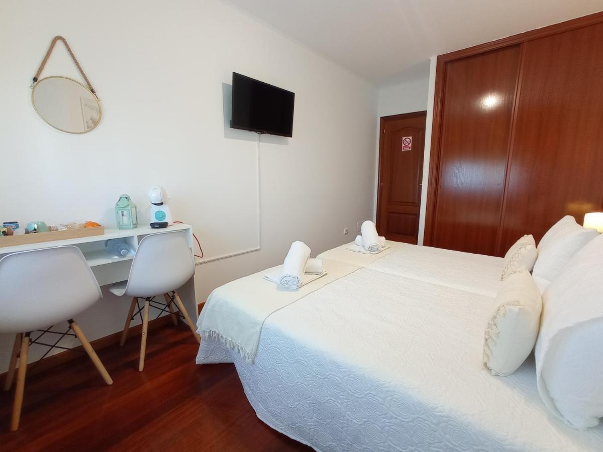 Martínez Rooms Pilgrims Caldas De Reis Exterior foto