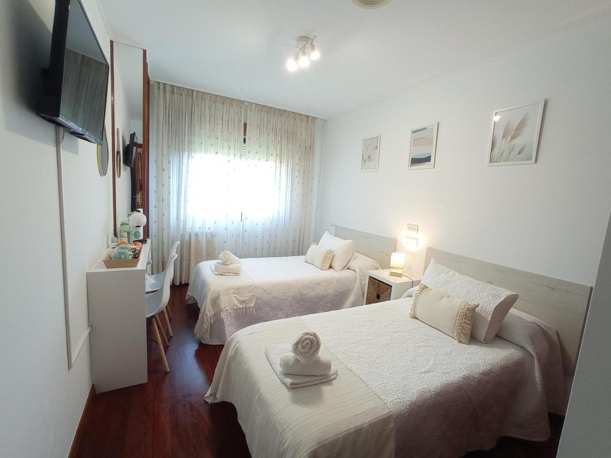 Martínez Rooms Pilgrims Caldas De Reis Exterior foto